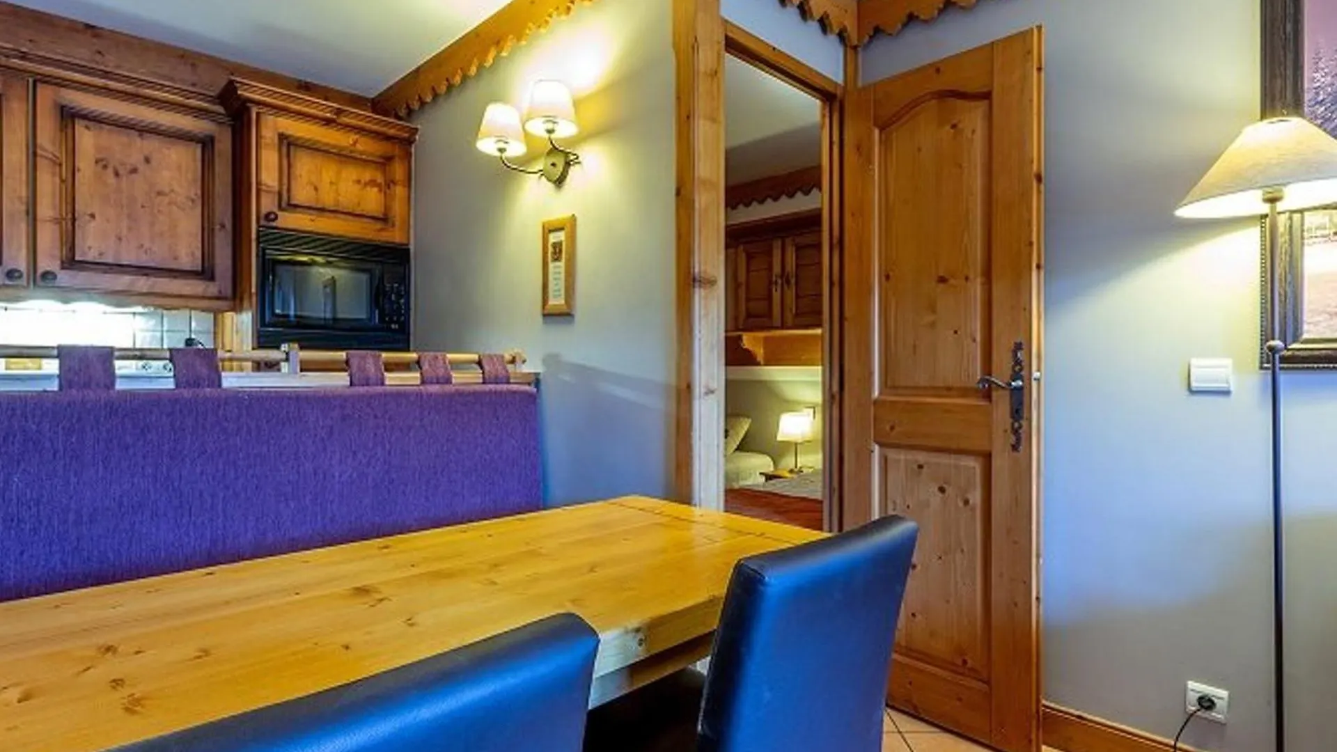 Apartment Appartement Charmant Avec Balcon, Piscine & Parking A Plagne Aime 2000 - Fr-1-351-137 La Plagne France